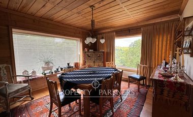 Casa en altura con hermosa vista