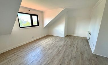 Cautivadora residencia en Mirador del Valle