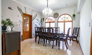 Espectacular casa ubicada en el Rosario de Peñuelas