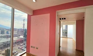 Amplia e Iluminada Oficina Centro Mackenna