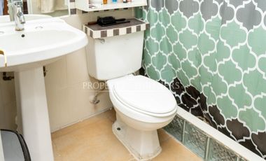 4 dormitorios con piscina y quincho, Ponce de Zamora, cercano Rojas Magallanes