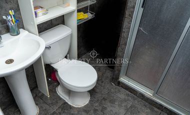 4 dormitorios con piscina y quincho, Ponce de Zamora, cercano Rojas Magallanes