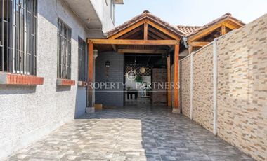 4 dormitorios con piscina y quincho, Ponce de Zamora, cercano Rojas Magallanes