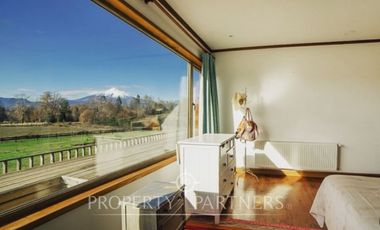 Amplia y hermosa casa en Condominio