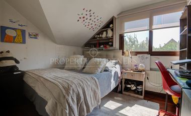 5 dormitorios, piscina, gran terraza con quincho, full equipada Cno. de Las Araucarias/Alto Macul
