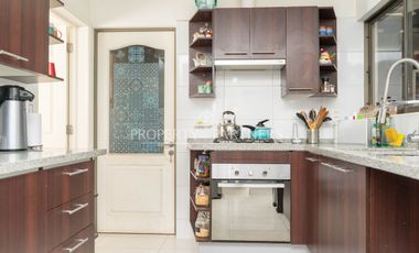 5 dormitorios micro barrio cerrado Rojas Magallanes/Los Raulies