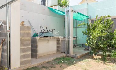 5 dormitorios micro barrio cerrado Rojas Magallanes/Los Raulies