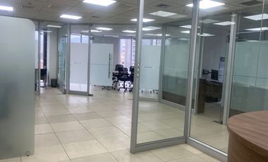 Espectacular Oficina con Inigualable Ubicación en Nueva Las Condes (Cerro Colorado) (UF 102/m2)