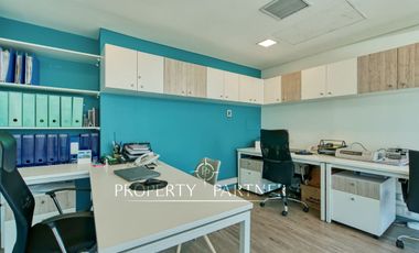 Espectacular oficina con terraza en el corazón de Estoril