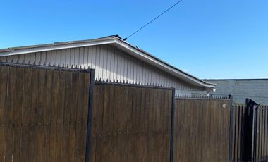 Casa con vista al puerto San Antonio