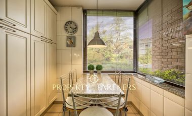 Departamento en Dehesa Central rodeado de areas verdes con vistas despejadas