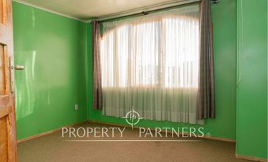Casa con excelente perfil comercial, inmobiliario u otros en Av principal de Punta Arenas