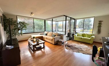 Gran departamento en condominio de calle Holandesa