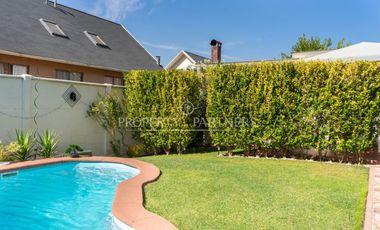 Casa en Venta de 4D/4B - Av. Jardín Alto