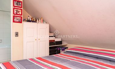 Casa en Venta de 4D/4B - Av. Jardín Alto