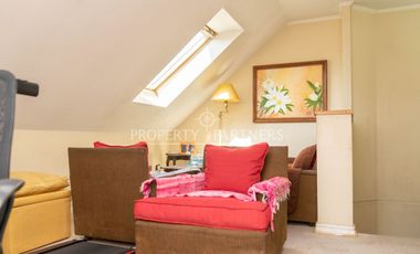 Casa en Venta de 4D/4B - Av. Jardín Alto