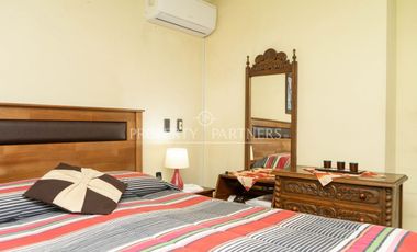 Casa en Venta de 4D/4B - Av. Jardín Alto