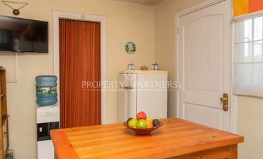 Casa en Venta de 4D/4B - Av. Jardín Alto