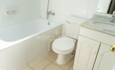 Casa en Venta de 4D/4B - Av. Jardín Alto