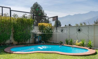 Casa en Venta de 4D/4B - Av. Jardín Alto