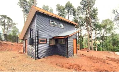 Arriendo año corrido casa 1 habitación / 5000 mts2