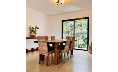 SE ALQUILA APARTAMENTO EN EMBASSY VILLAGE (AL)