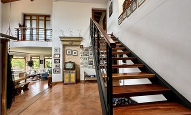 Venta de Casa Campestre en la Catedral Envigado