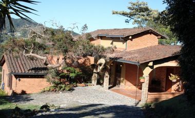 Casa en Venta Medellín sector Las Palmas