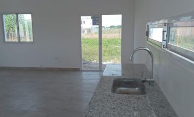 CASA 2 DORMITORIOS A ESTRENAR VENTA EKO DISTRITO