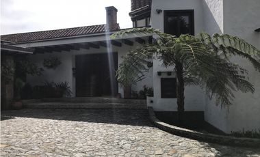 Venta de Casa Campestre en el Alto de Palmas Envigado