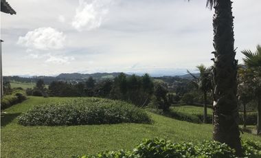 Venta de Casa Campestre en el Alto de Palmas Envigado
