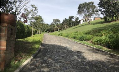 Venta de Casa Campestre en el Alto de Palmas Envigado