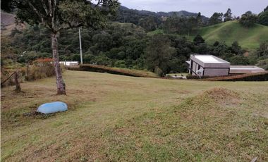 Venta de Lote en el Retiro