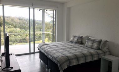 Venta de Casa Campestre en el Alto de Palmas