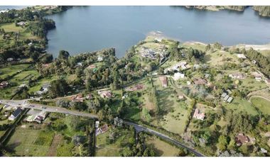 Venta de Casa Campestre en el Retiro
