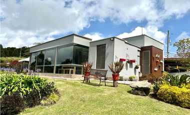 Venta  de Casa Campestre en Envigado