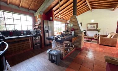 Venta Casa Campestre en Santa Elena
