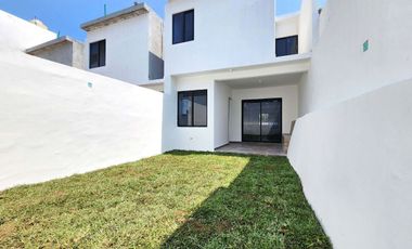 Casa en VENTA de 3 recámaras y amplio jardín Colonia VILLA RICA