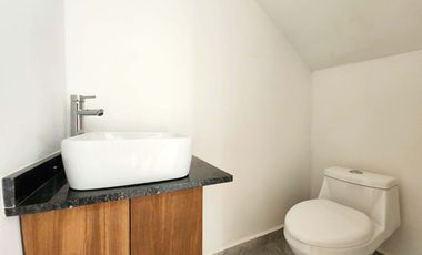 Casa en VENTA de 3 recámaras y amplio jardín Colonia VILLA RICA