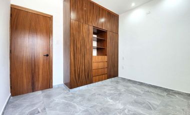 Casa en VENTA de 3 recámaras y amplio jardín Colonia VILLA RICA