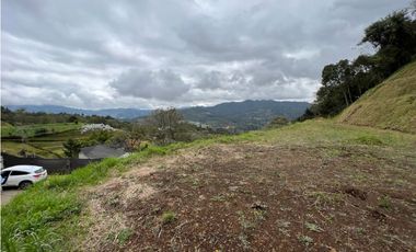 Venta de Lote en el Retiro