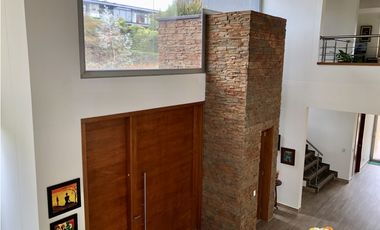 Venta de Casa Campestre en el Alto de Palmas Envigado