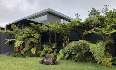 Venta de Casa Campestre en Alto de las Palmas