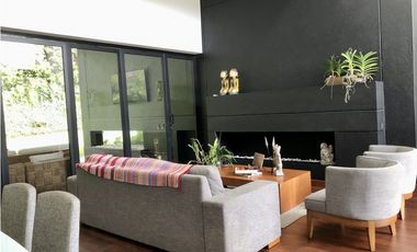 Venta de Casa Campestre en Alto de las Palmas