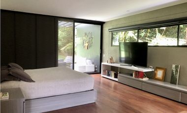 Venta de Casa Campestre en Alto de las Palmas