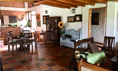 Venta de Casa Campestre en el Retiro