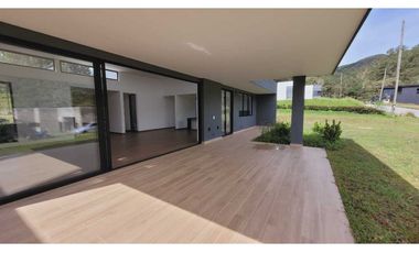 Venta de Casa Campestre en El Retiro