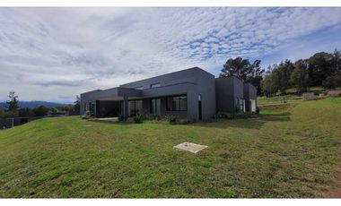 Venta de Casa Campestre en El Retiro