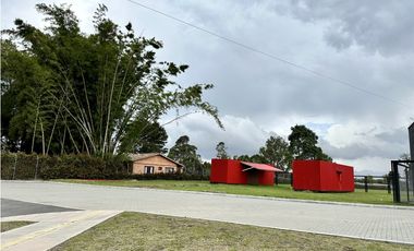 Venta de Lote Comercial en Rionegro