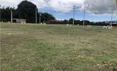 Venta de Lote Comercial en Rionegro
